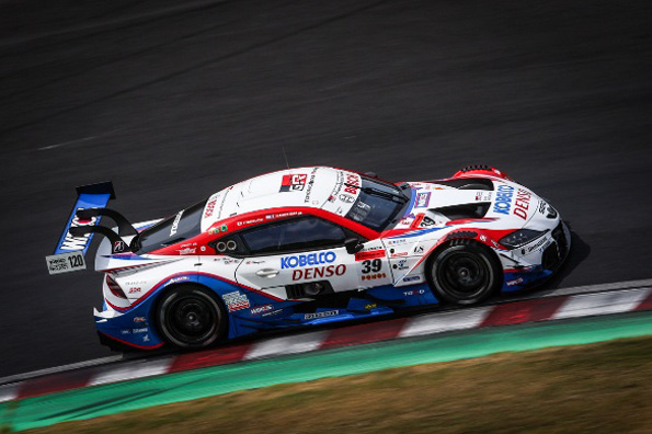 DENSO KOBELCO SARD Supra 第5戦鈴鹿、まさかのトラブルで無念のリタイアに(リンク：TEAM SARDニュースリリース)